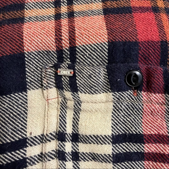OBEY Propaganda Button Down Flannel Shirt Red Tan Navy Plaid Mens Size Small - Picture 3 of 11